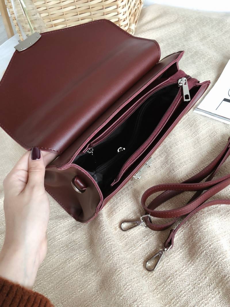 Сумка трапеция классическая в виде конвертика Romashka, Бордовый (1058)