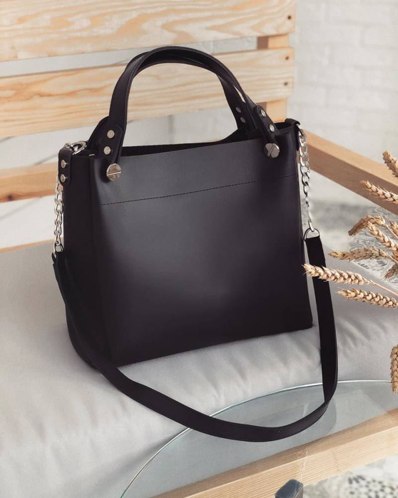 Шоппер "Триест" с гвоздиками и ремешком Romashka, Черный (764)