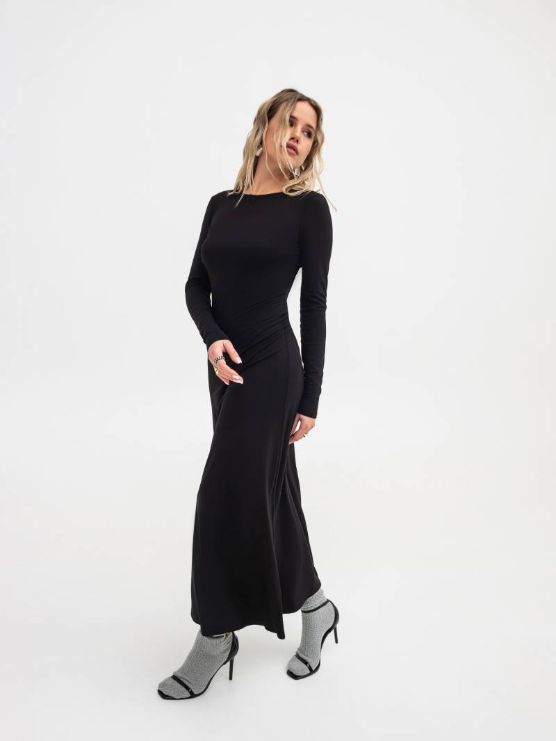 Платье "Люцерн" Romashka, Черный, ХL 16777