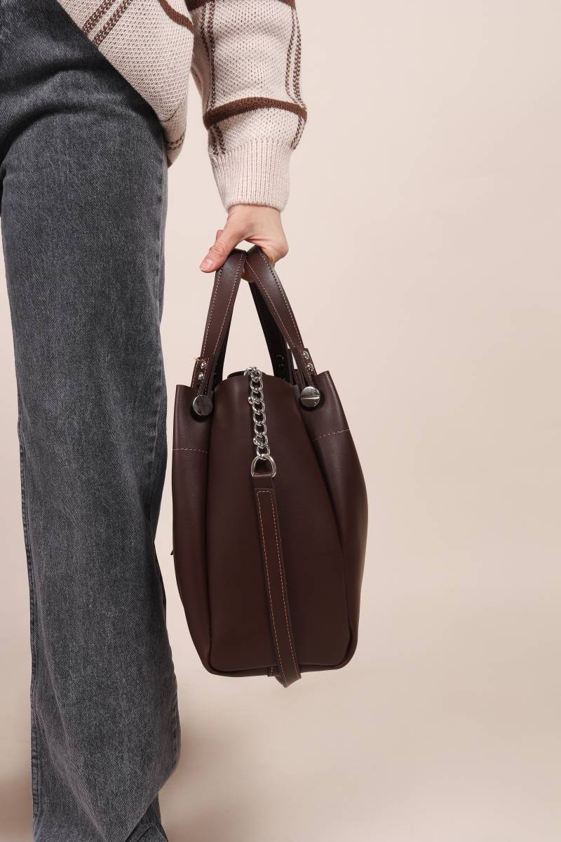 Шоппер "Триест" с гвоздиками и ремешком Romashka, Коричневый (4755)