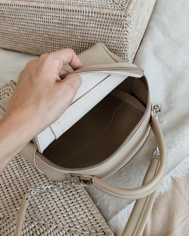 Сумка-бочонок "Салинас" на молнии с длинным ремешком в комплекте БРАК, Бежевый 12629