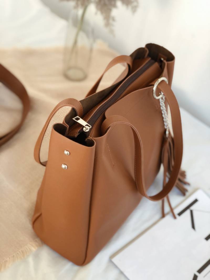 Шоппер "Равенна" с кисточками с длинными ручками и ремнем Romashka, Терракот (2173)