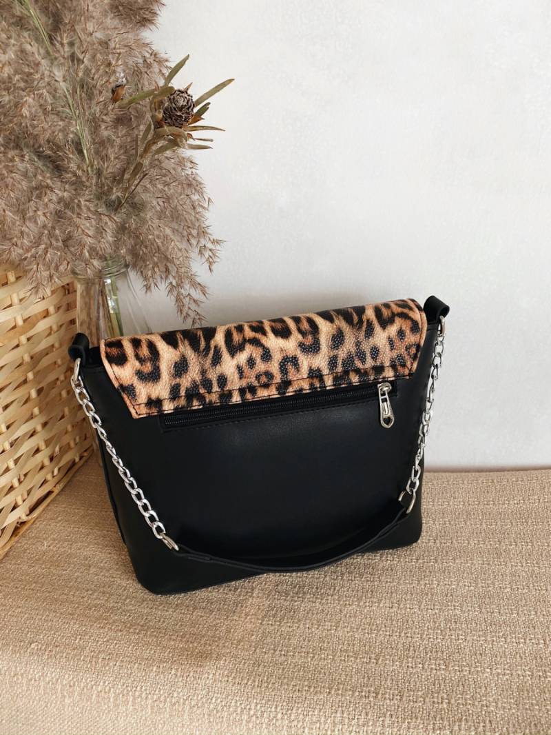 Сумка "Модесто" с нахлёстом и ручками-полуцепочками Romashka, Черный+ (1078)