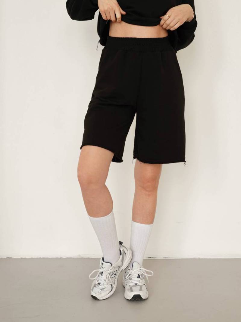 Спортивные шорты "Джуно" Romashka, Черный, S 15536