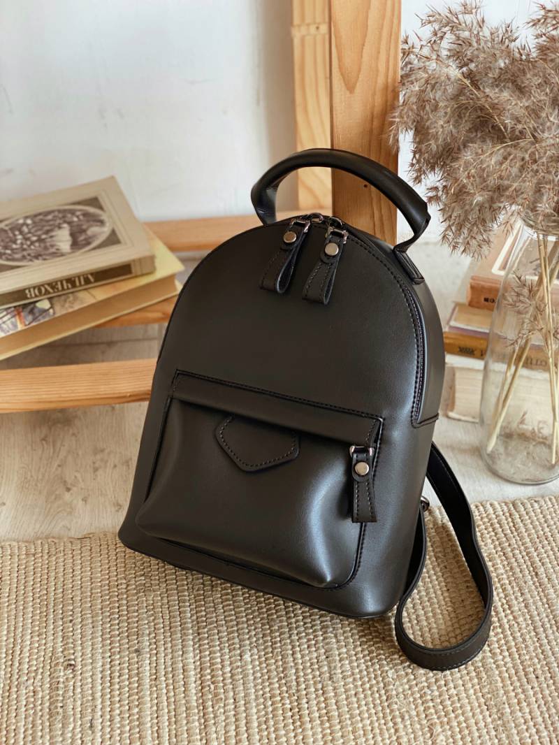 Рюкзак "Китченер" вместительный с объемным карманом БРАК, Черный 12438