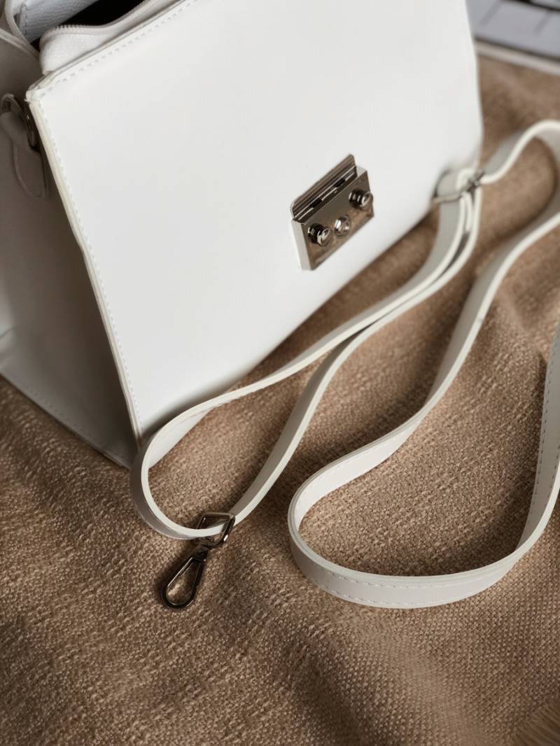 Сумка трапеция классическая в виде конвертика Romashka, Белый (1057)