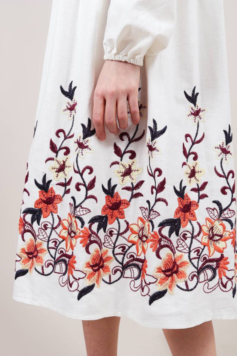 Платье "Левадия" льняное с вышивкой Romashka, Молочный, M|L (9183)