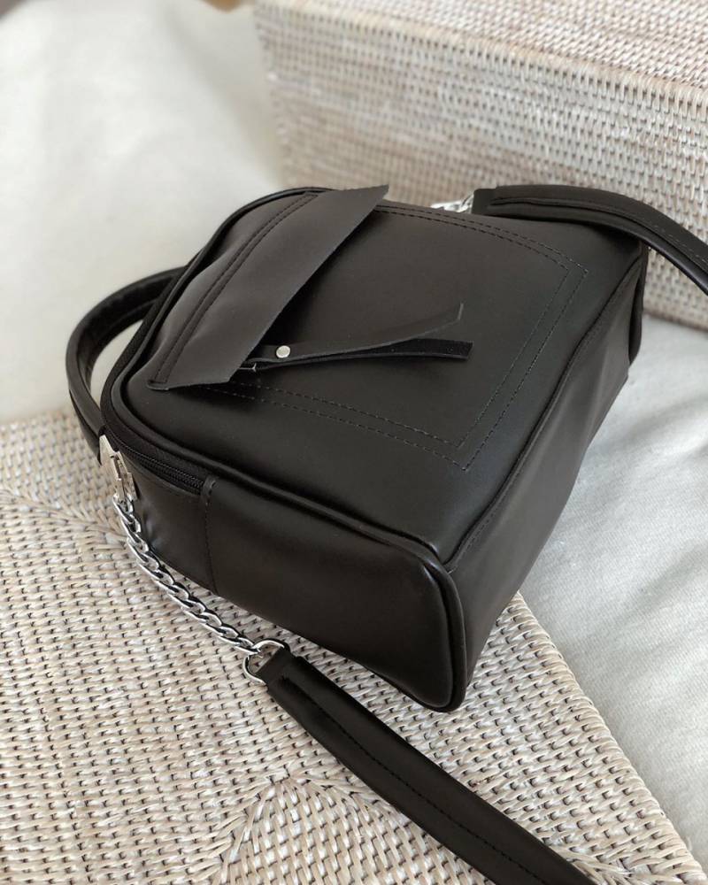 Сумка-бочонок "Салинас" на молнии с длинным ремешком в комплекте Romashka, Черный (1101)