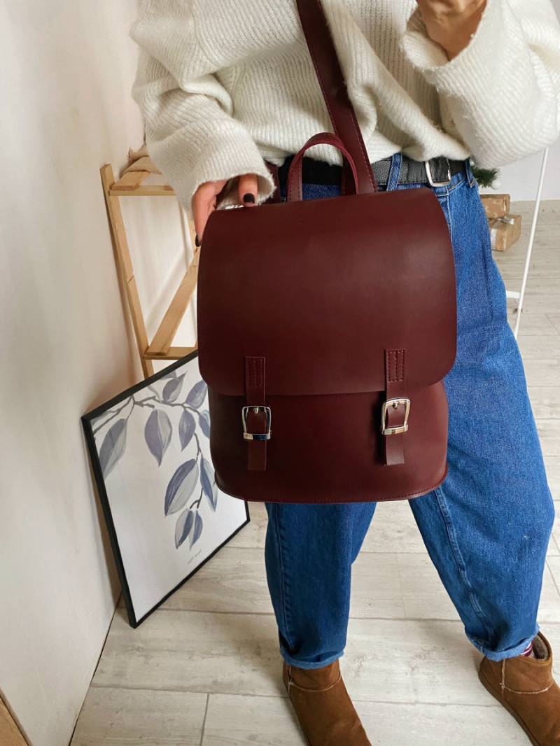 Рюкзак-трансформер "Милтон" со шлейками вместительный Romashka, Бордовый (670)