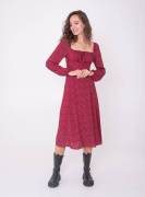 Платье &quot;Сорренто&quot; с разрезом и длинным рукавом Romashka, Красный, S 10220