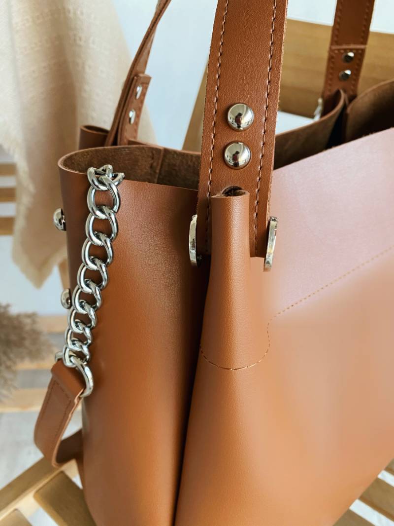 Шоппер "Триест" с гвоздиками и ремешком Romashka, Терракотовый (2908)