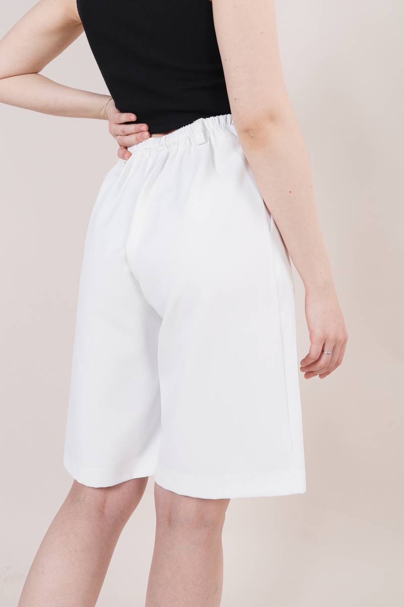 Шорты-бермуды "Колорадо" с высокой посадкой под пояс Romashka, Белый, L (4181)