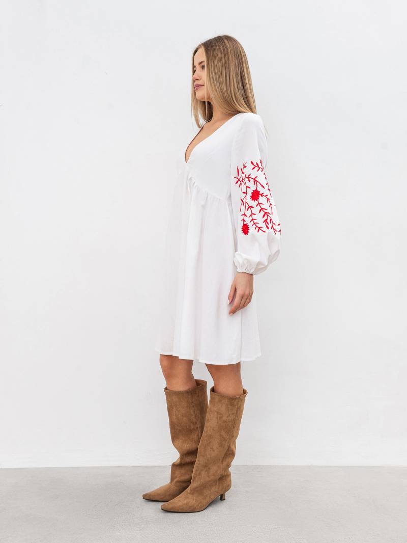 Платье с вышивкой "Калькутта" Romashka, Теплый белый, L 19165