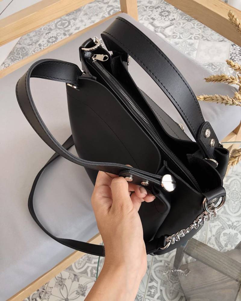 Шоппер "Триест" с гвоздиками и ремешком Romashka, Черный (764)