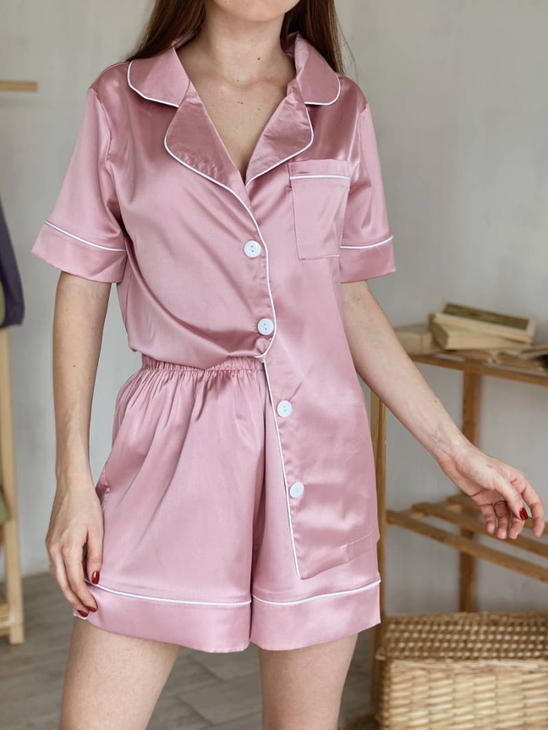 Пижамный комплект "Лихтенштейн" (футболка+шорты) Romashka, Розовый, S (4032)